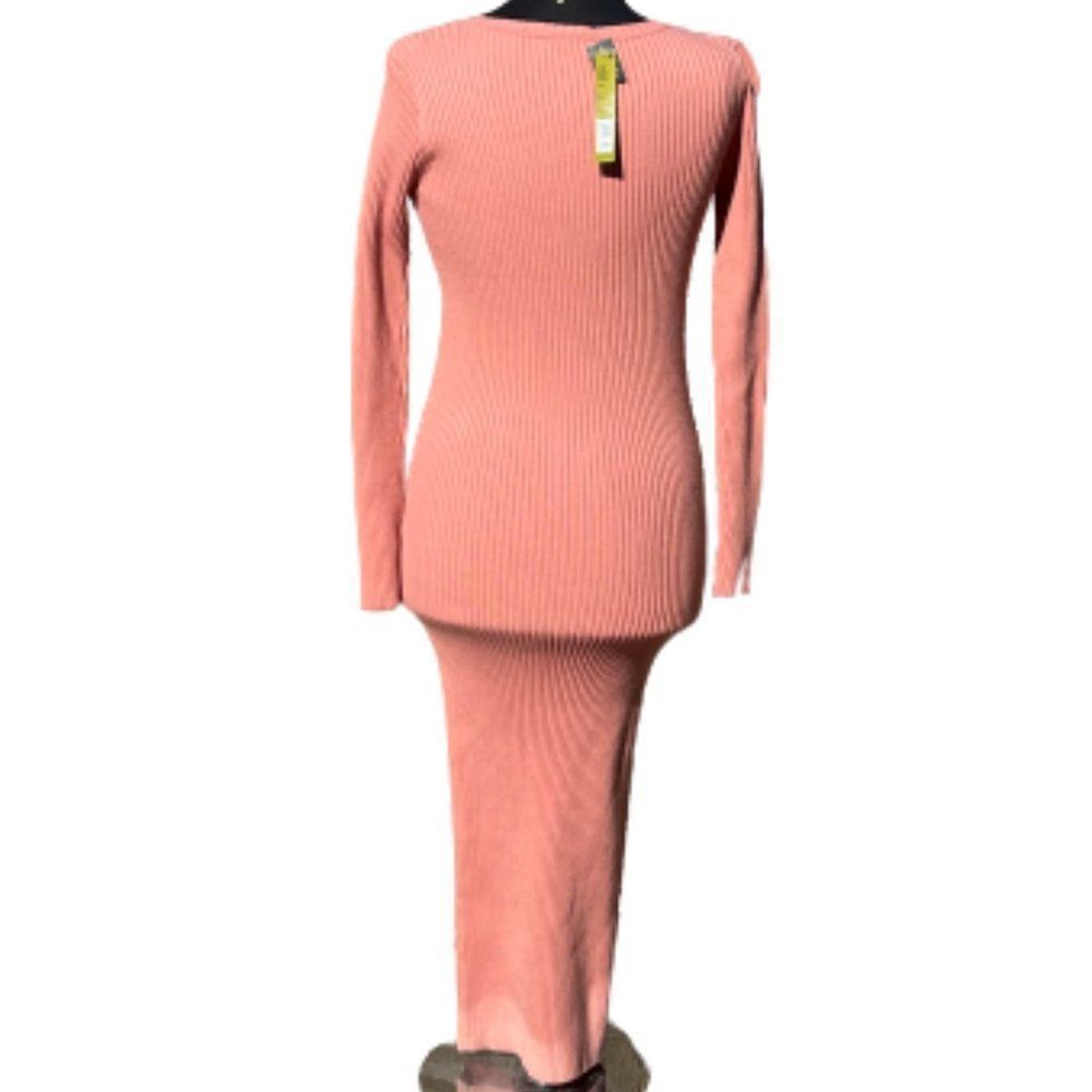 🆕Gianni Bini Salmon Pink Sweater Dress size S - Picture 3 of 7